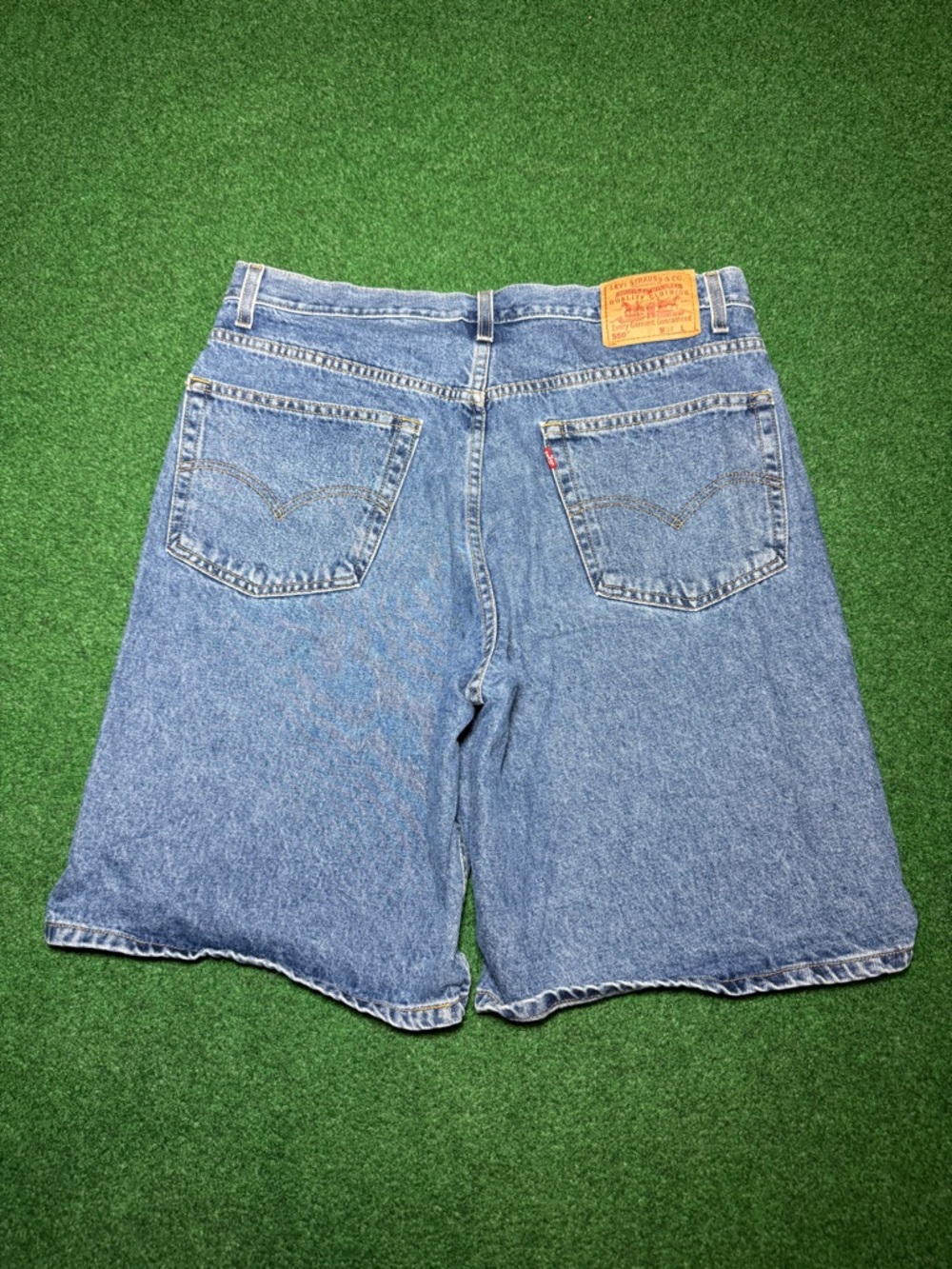 Levis 550 Relaxed Baggy Jorts 38 Light Wash Vintage Y2K 11” Denim Shorts